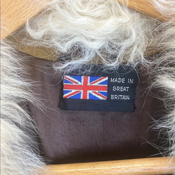 1960s GENUINE SUEDE LEATHER MADE IN GREAT BRITAIN with ASTRAKHAN LAMB - Picture 6 of 8